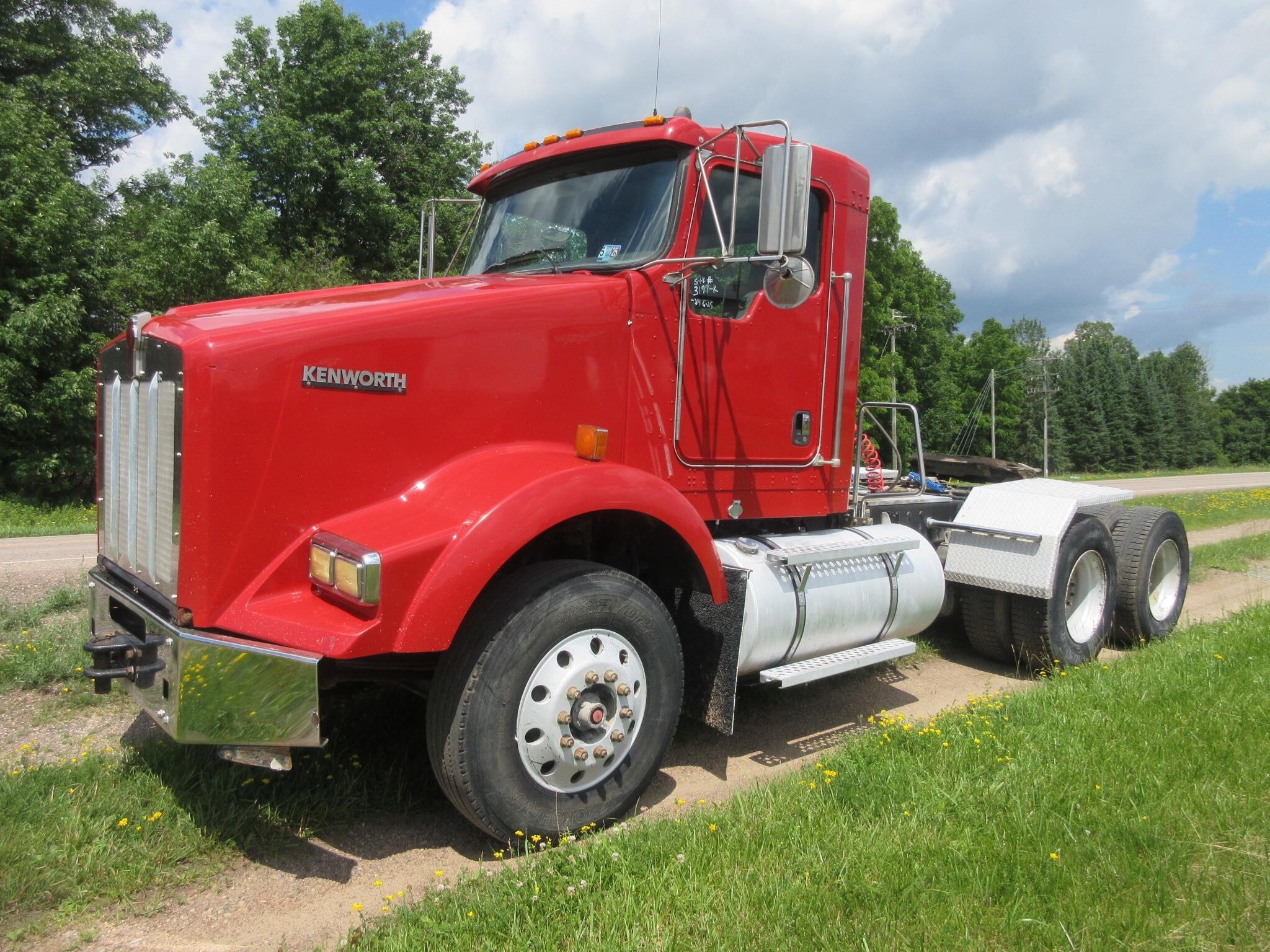 2013 KENWORTH T800 in Wittenberg, WI