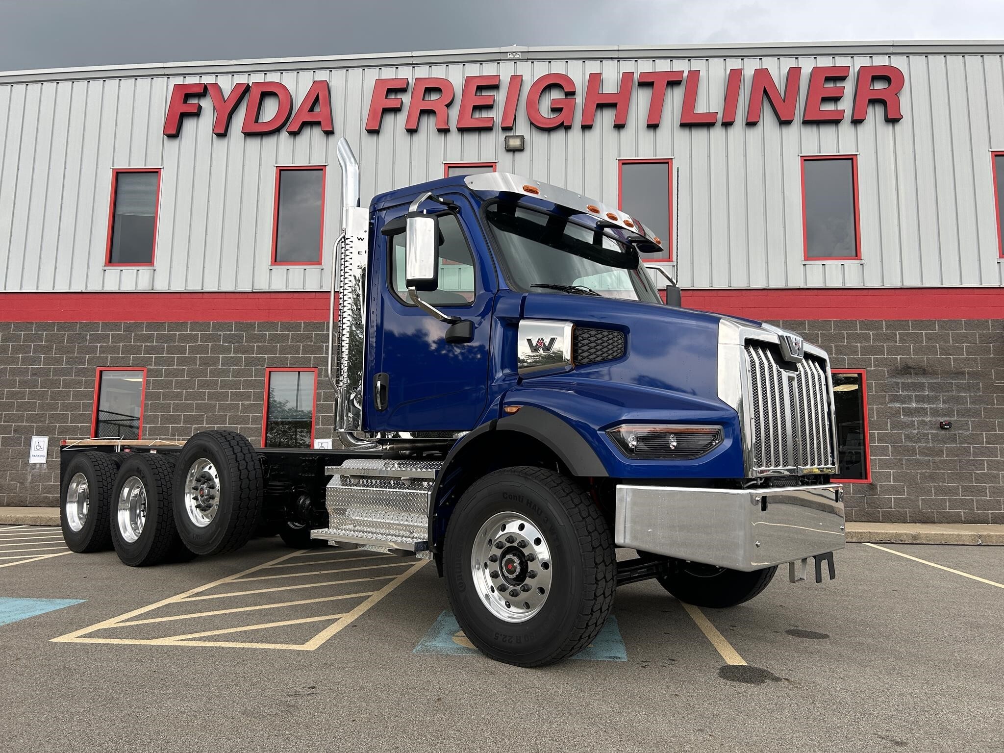 2026 WESTERN STAR 47X in Canonsburg, PA
