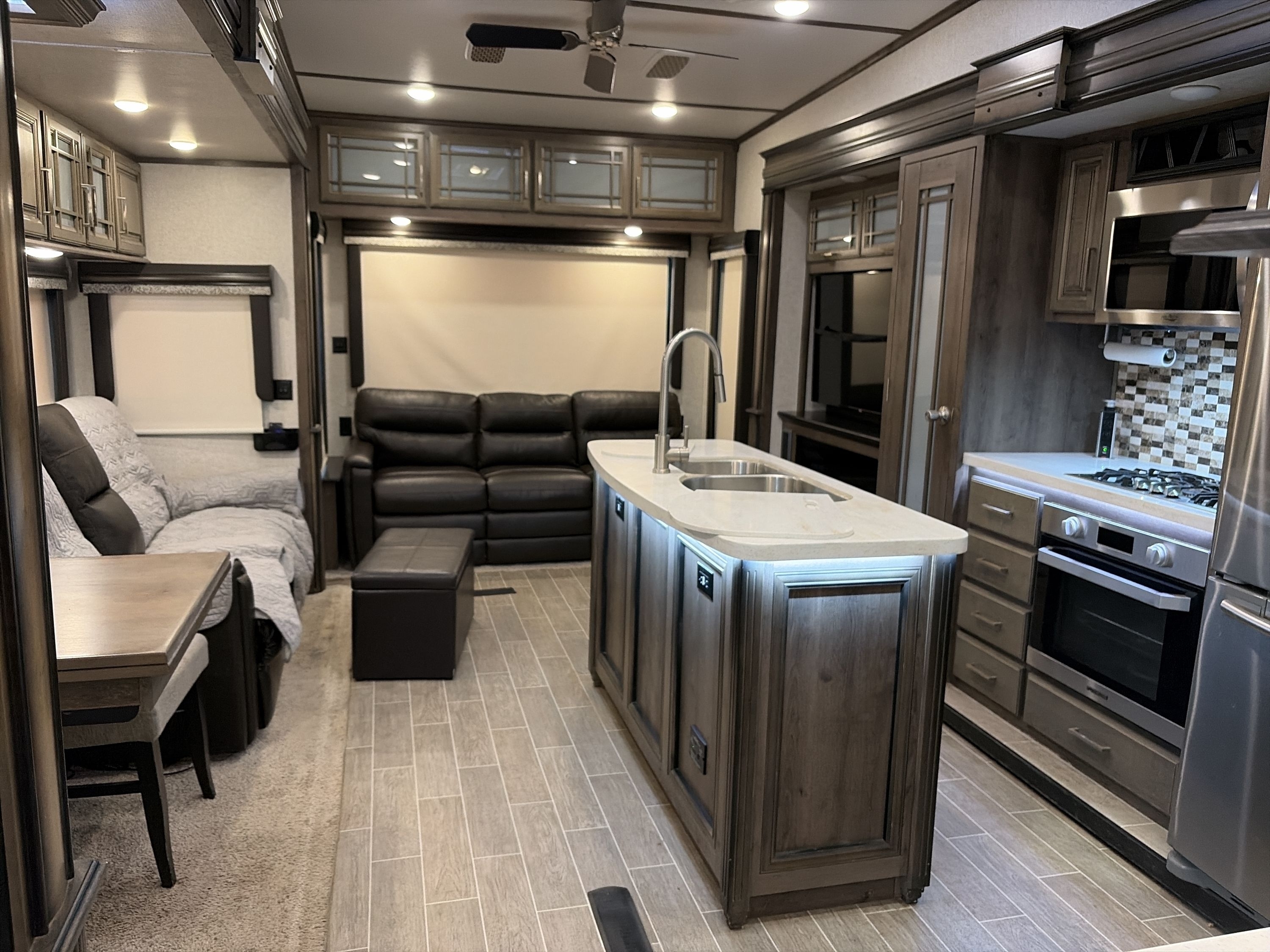 2020 Keystone MONTANA 3931FB in branson MO