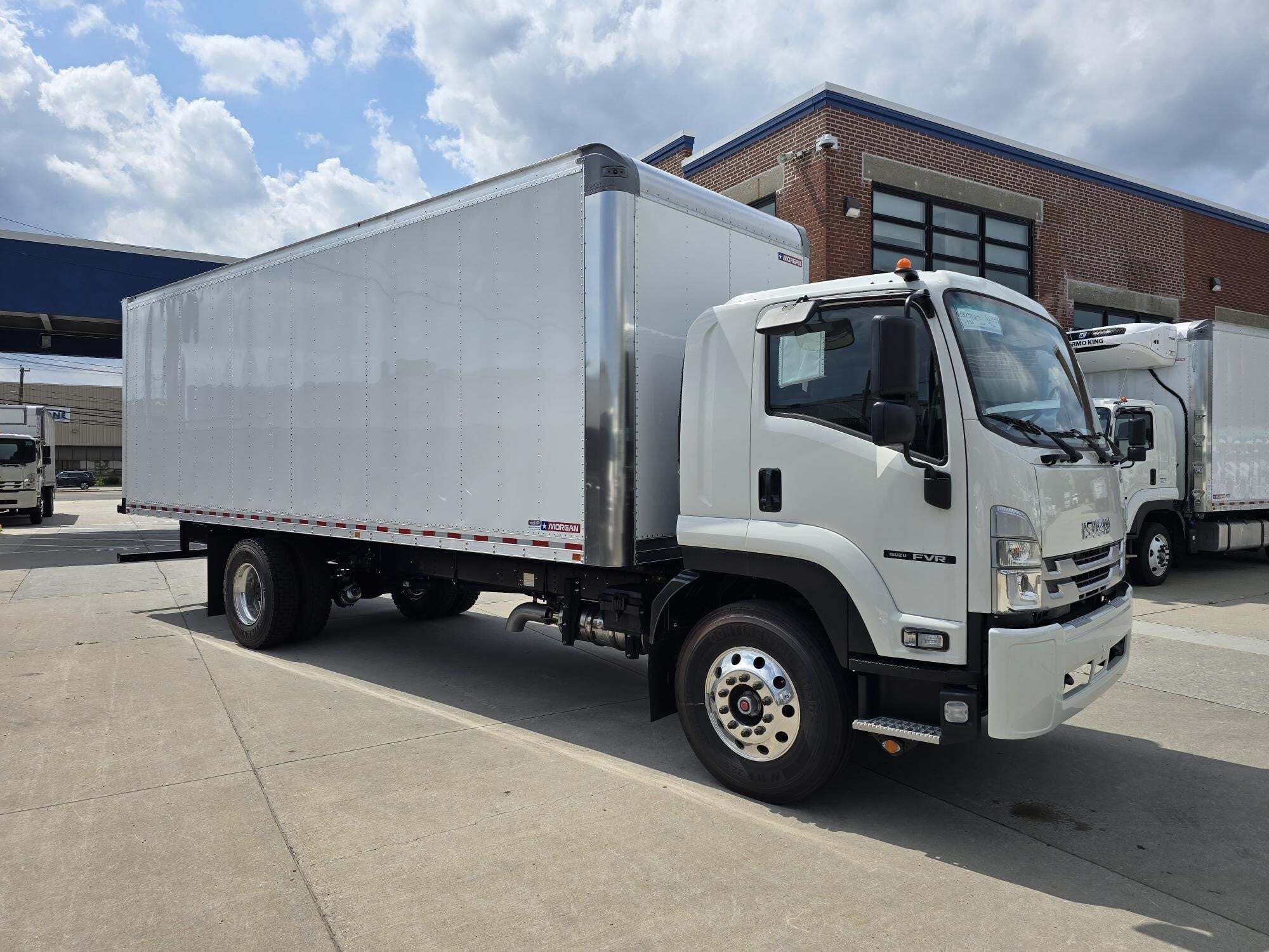 2025 ISUZU FVR in Bethpage, NY