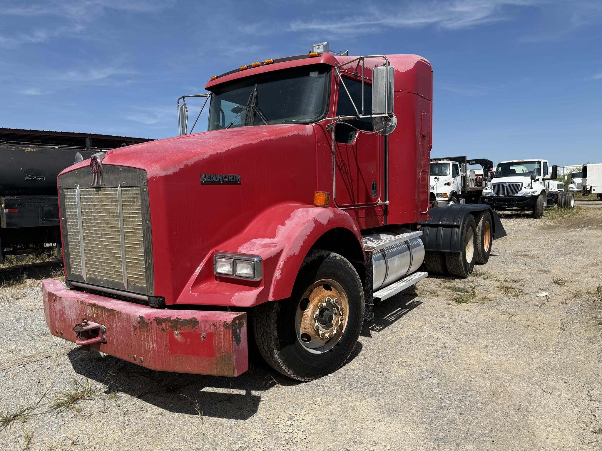 2011 KENWORTH T800 in Covington, TN