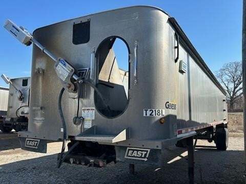 2015 EAST GENESIS HYBRID in Petersburg, IN
