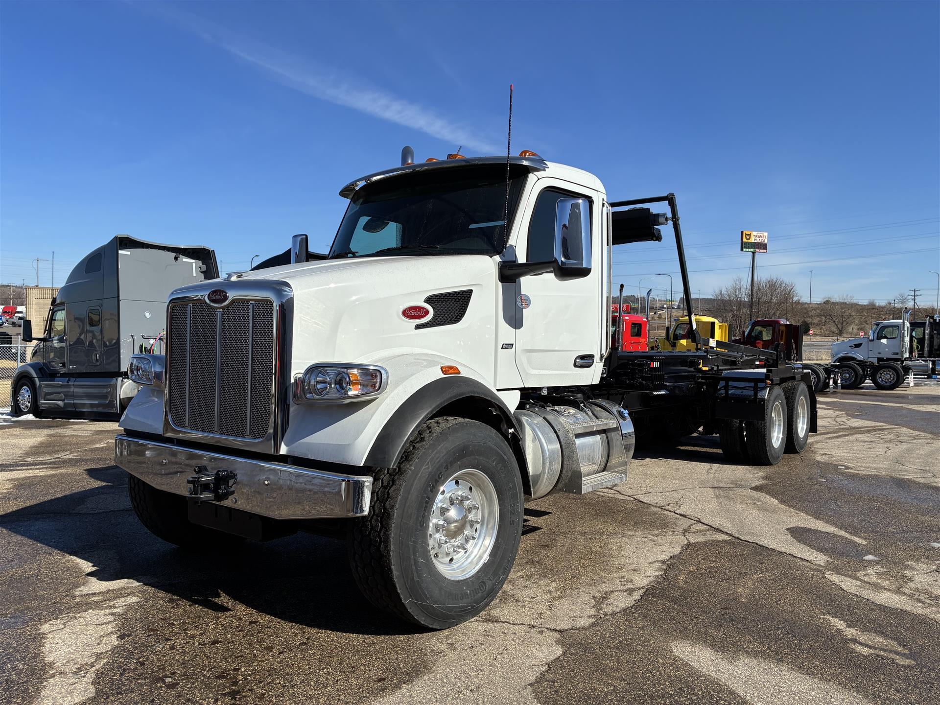 2025 PETERBILT 567 in Stewartville, MN