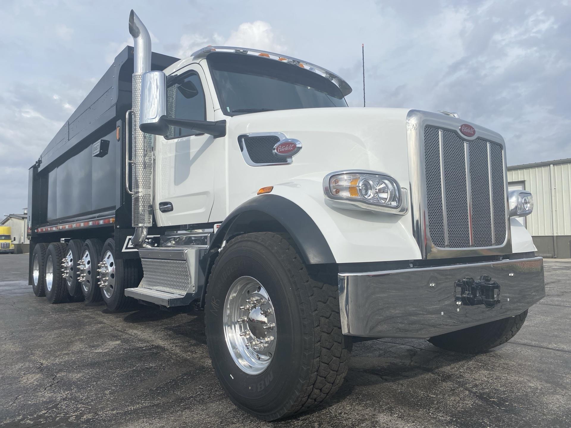 2026 PETERBILT 567 in Findlay, OH