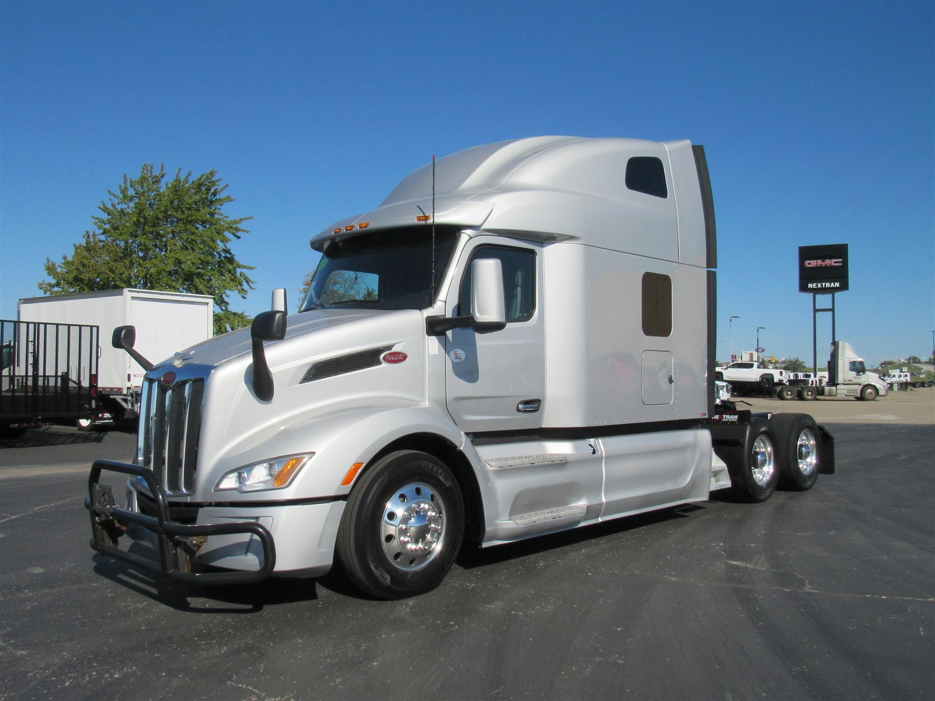 2023 Peterbilt 579 in Kansas City, MO