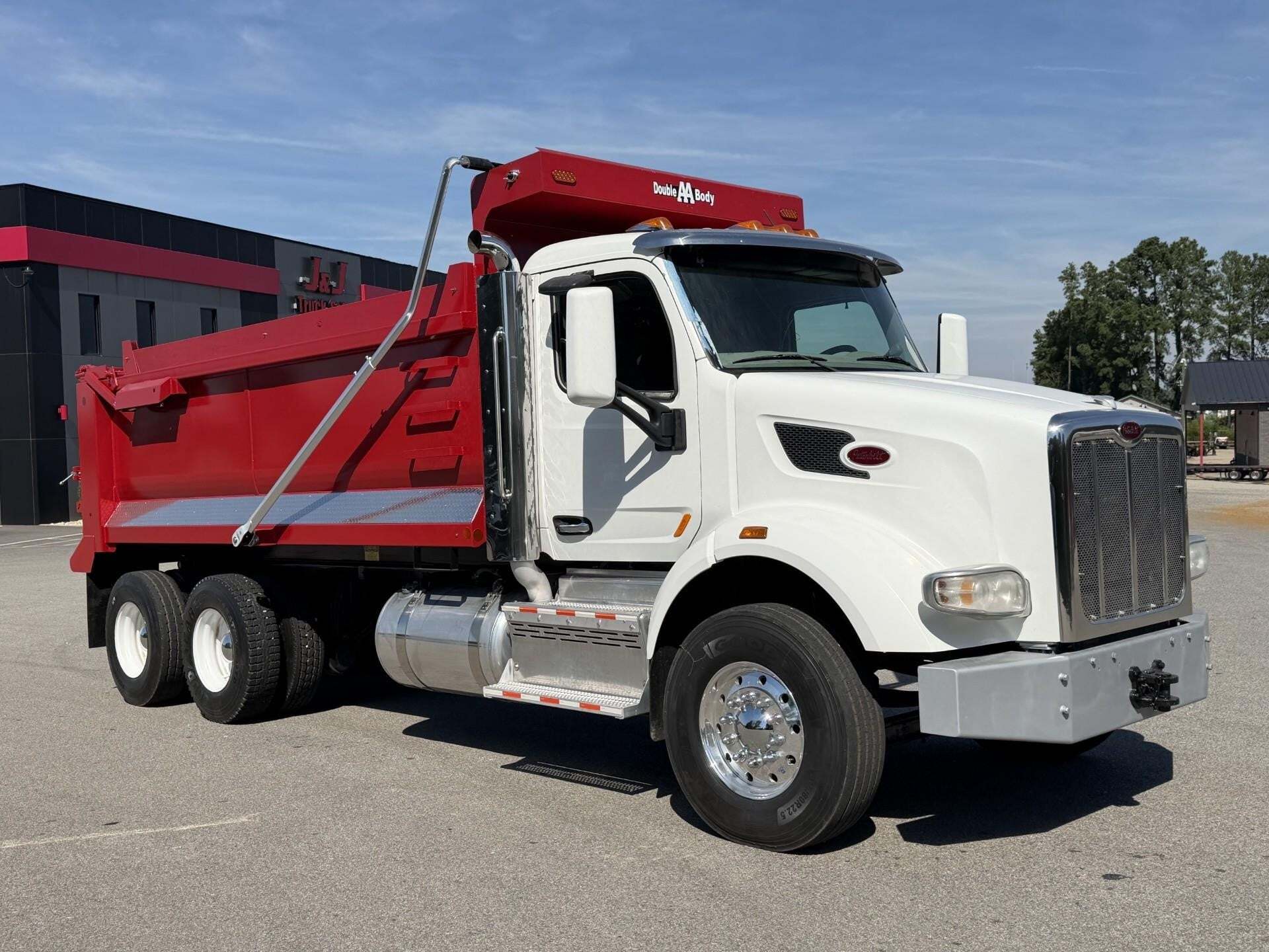 2019 PETERBILT 567 in Chatham, VA