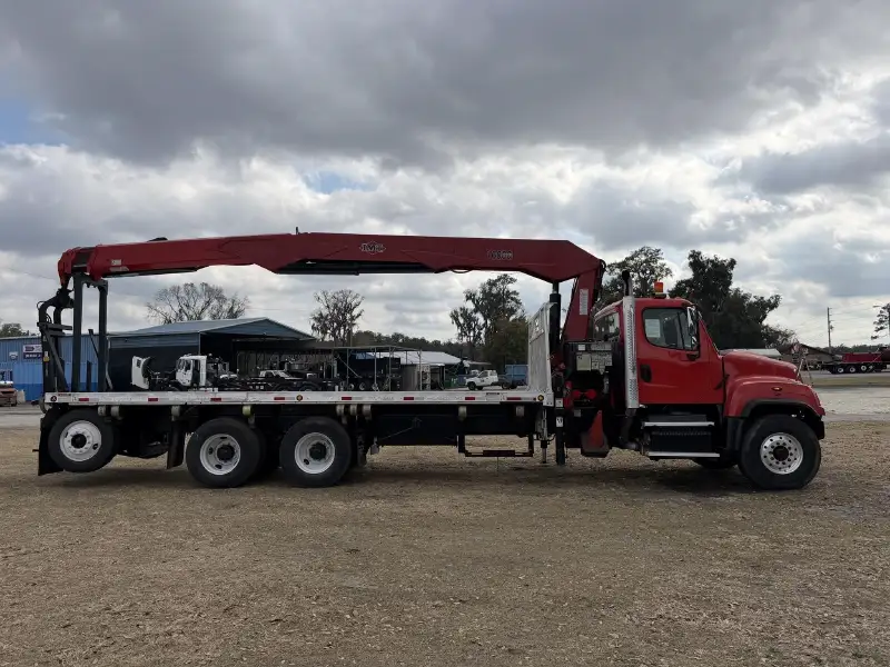 2014 FREIGHTLINER 114SD