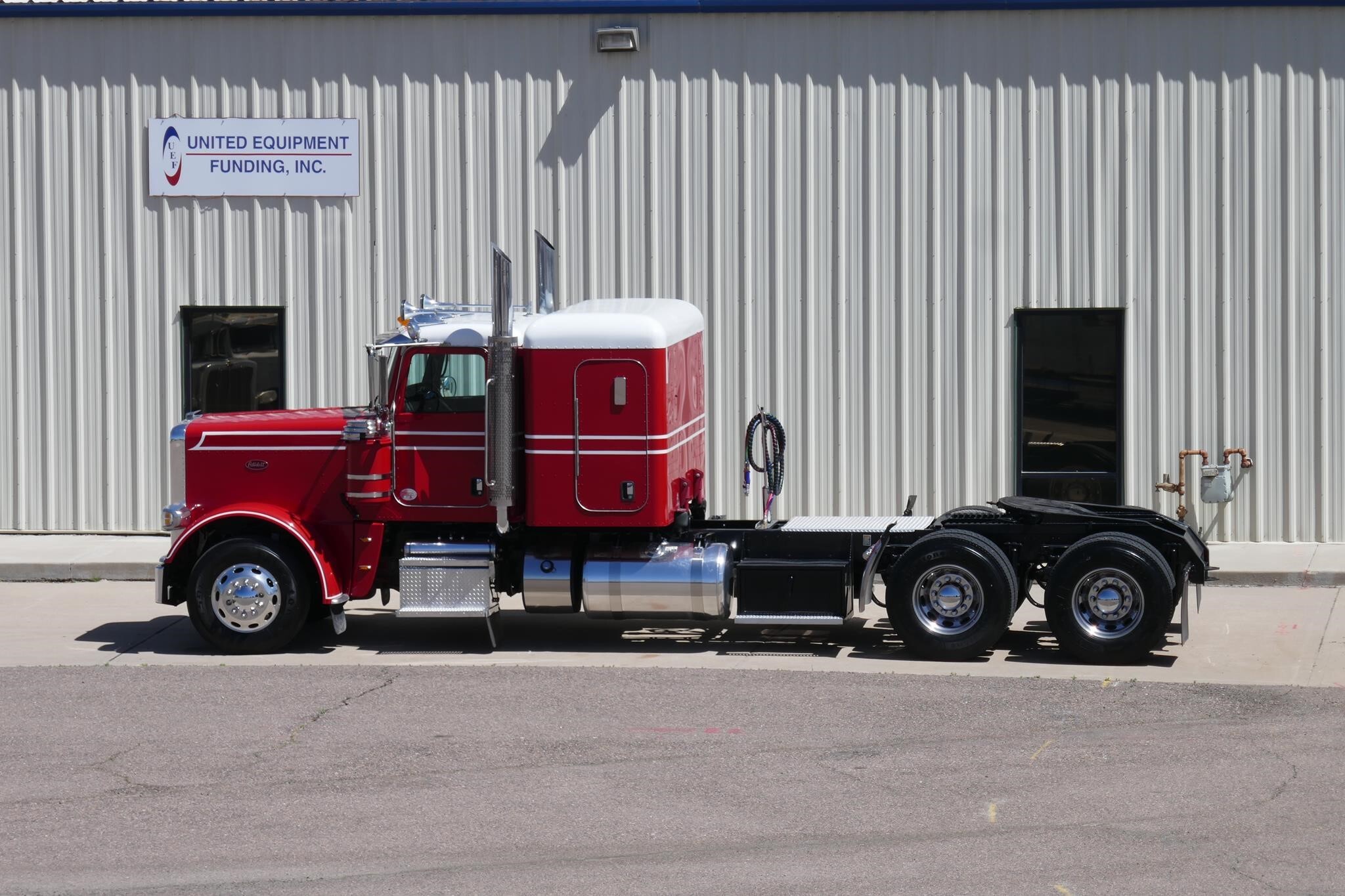 2020 PETERBILT 389 in Henderson, CO