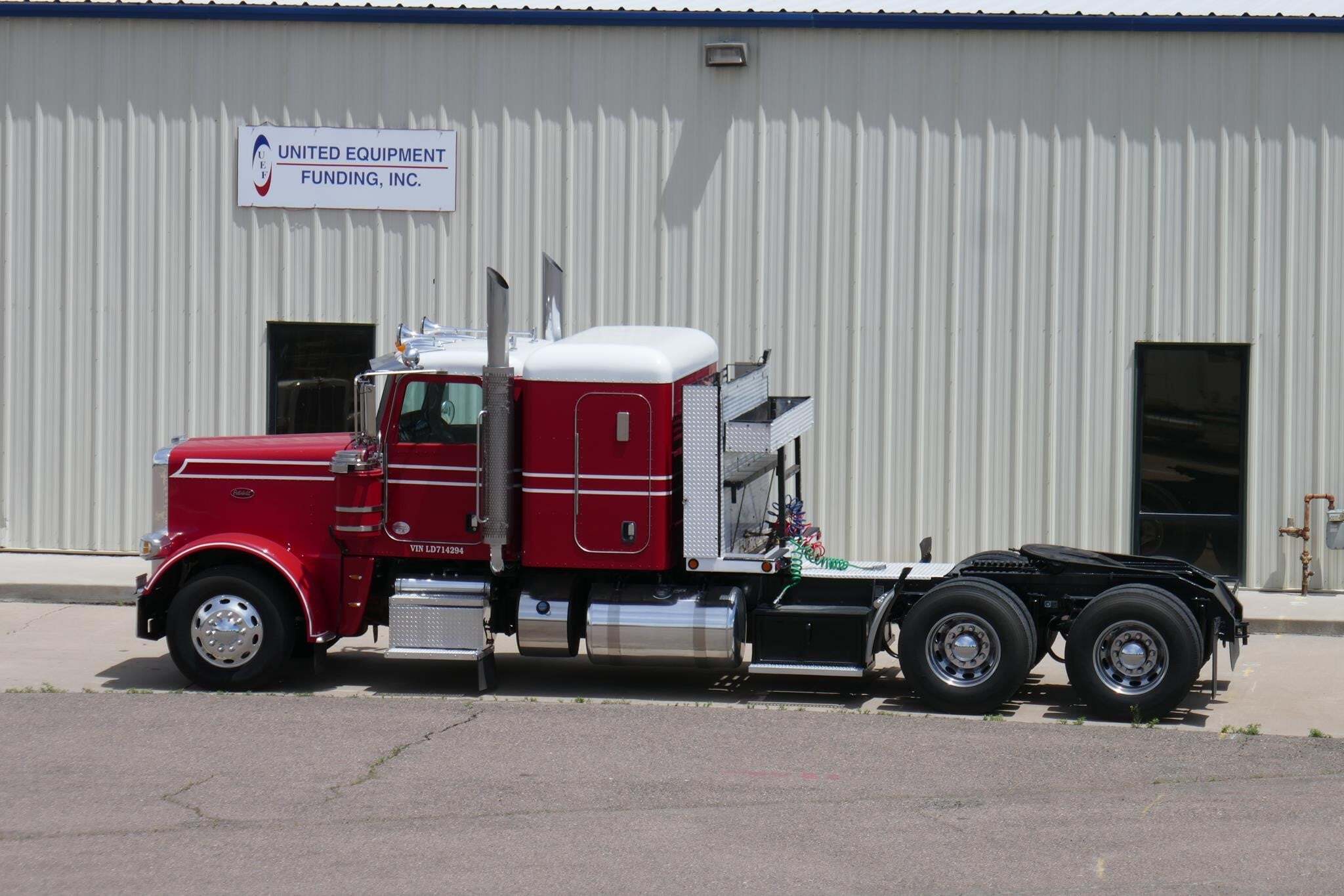 2020 PETERBILT 389 in Henderson, CO