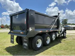 2014 MACK GRANITE GU713