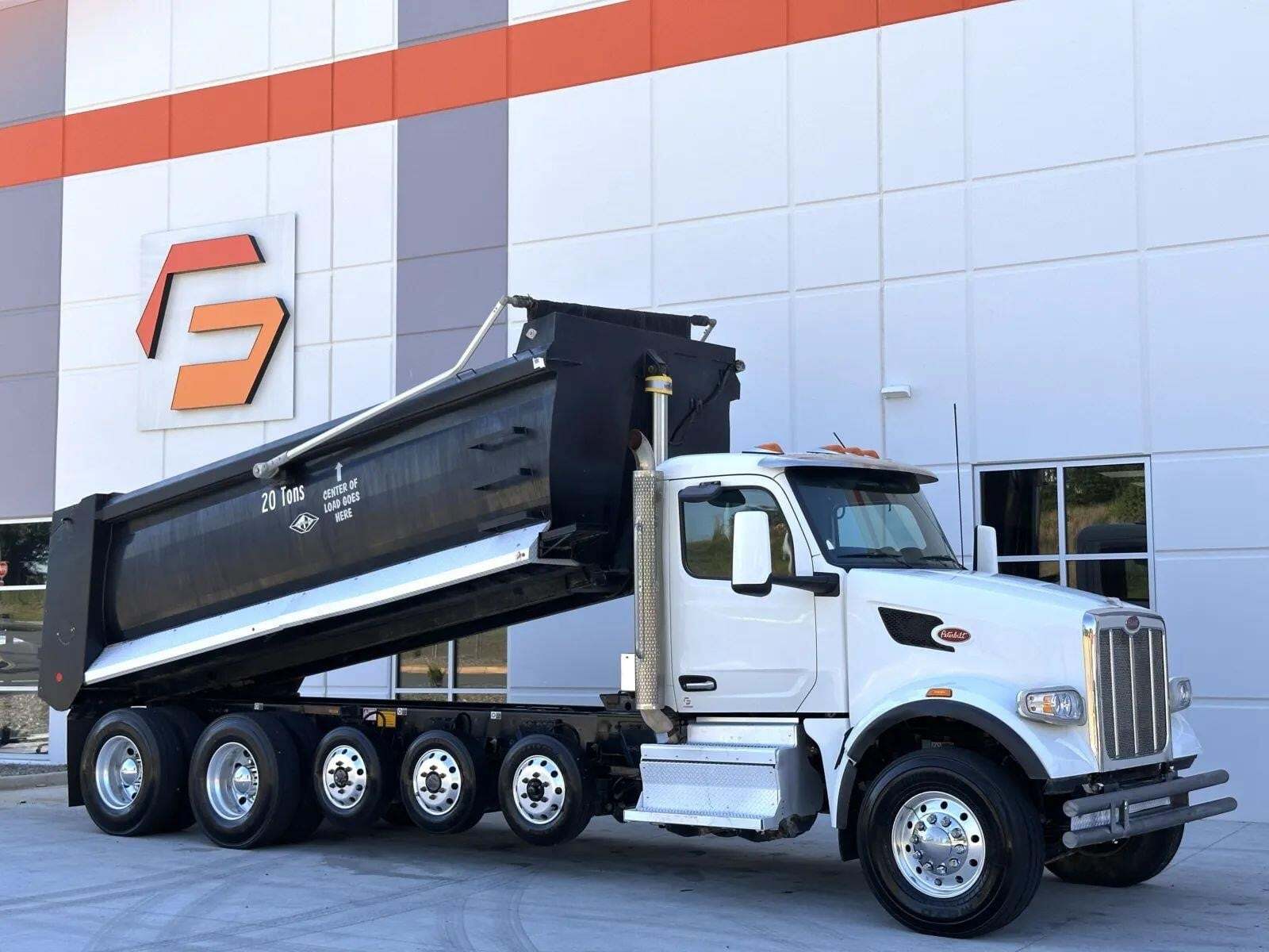 2022 PETERBILT 567 in Greer, SC
