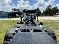 2012 MACK GRANITE GU813