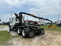 2017 MACK GRANITE GU713
