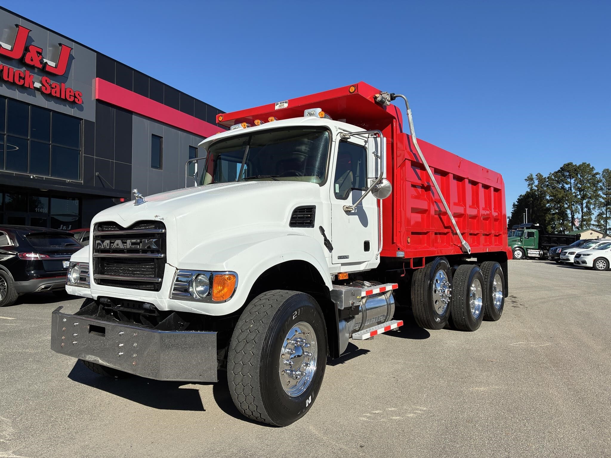 2007 MACK GRANITE CV713 in Chatham, VA