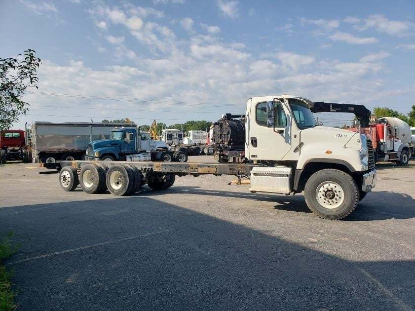 2020 FREIGHTLINER 114SD in Caledonia, NY