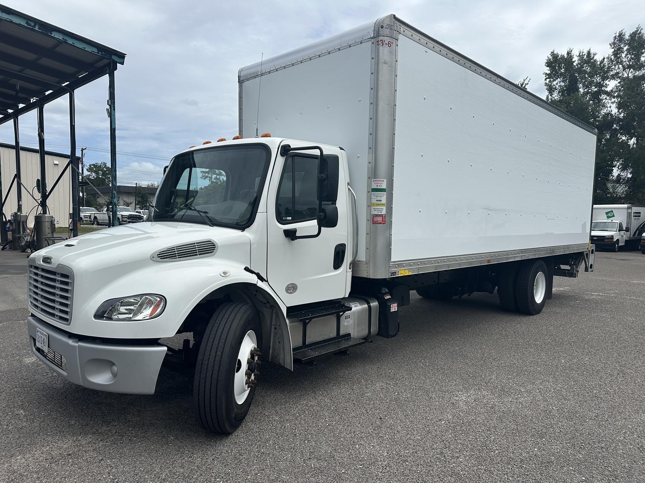 2022 FREIGHTLINER BUSINESS CLASS M2 106 in Columbia, SC