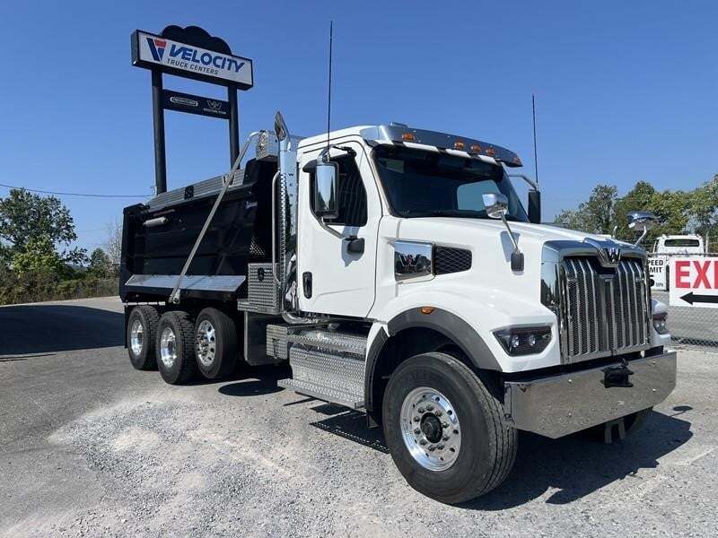 2027 WESTERN STAR 47X in Kingsport, TN
