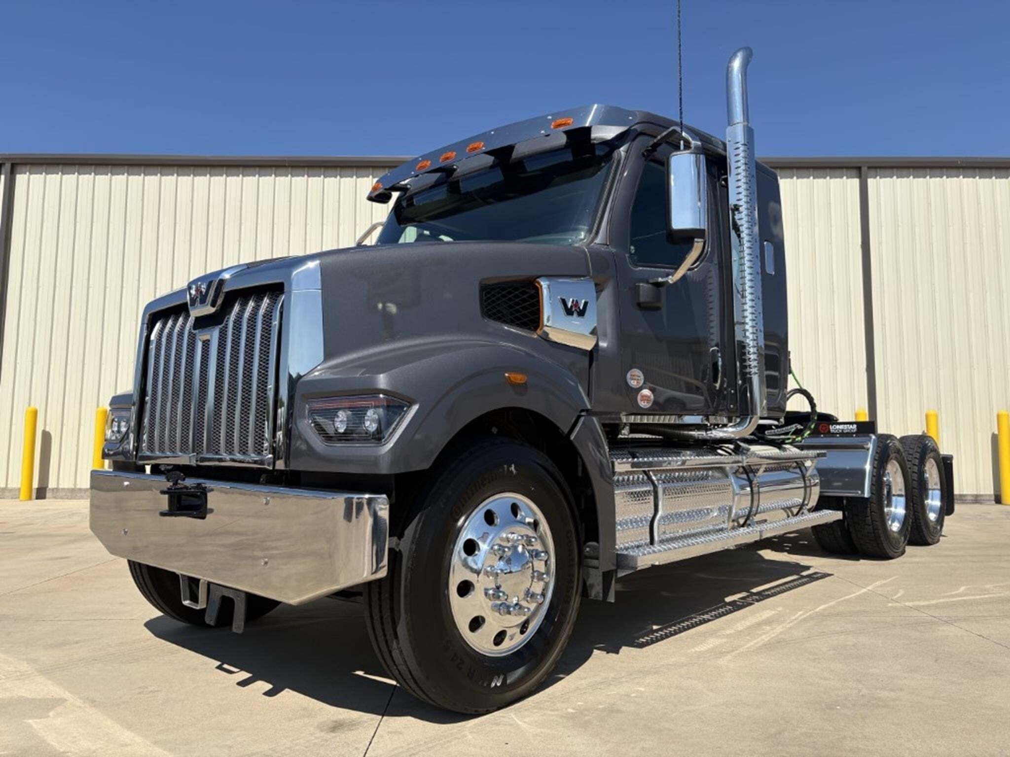 2027 WESTERN STAR 49X in Temple, TX