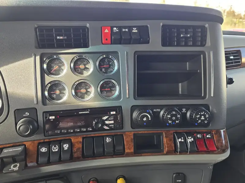 2021 KENWORTH T680