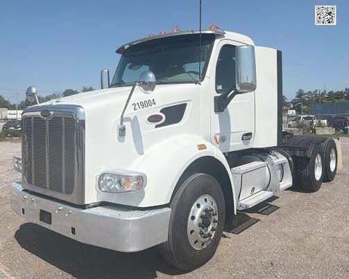 2022 PETERBILT 567 in Indianapolis, IN