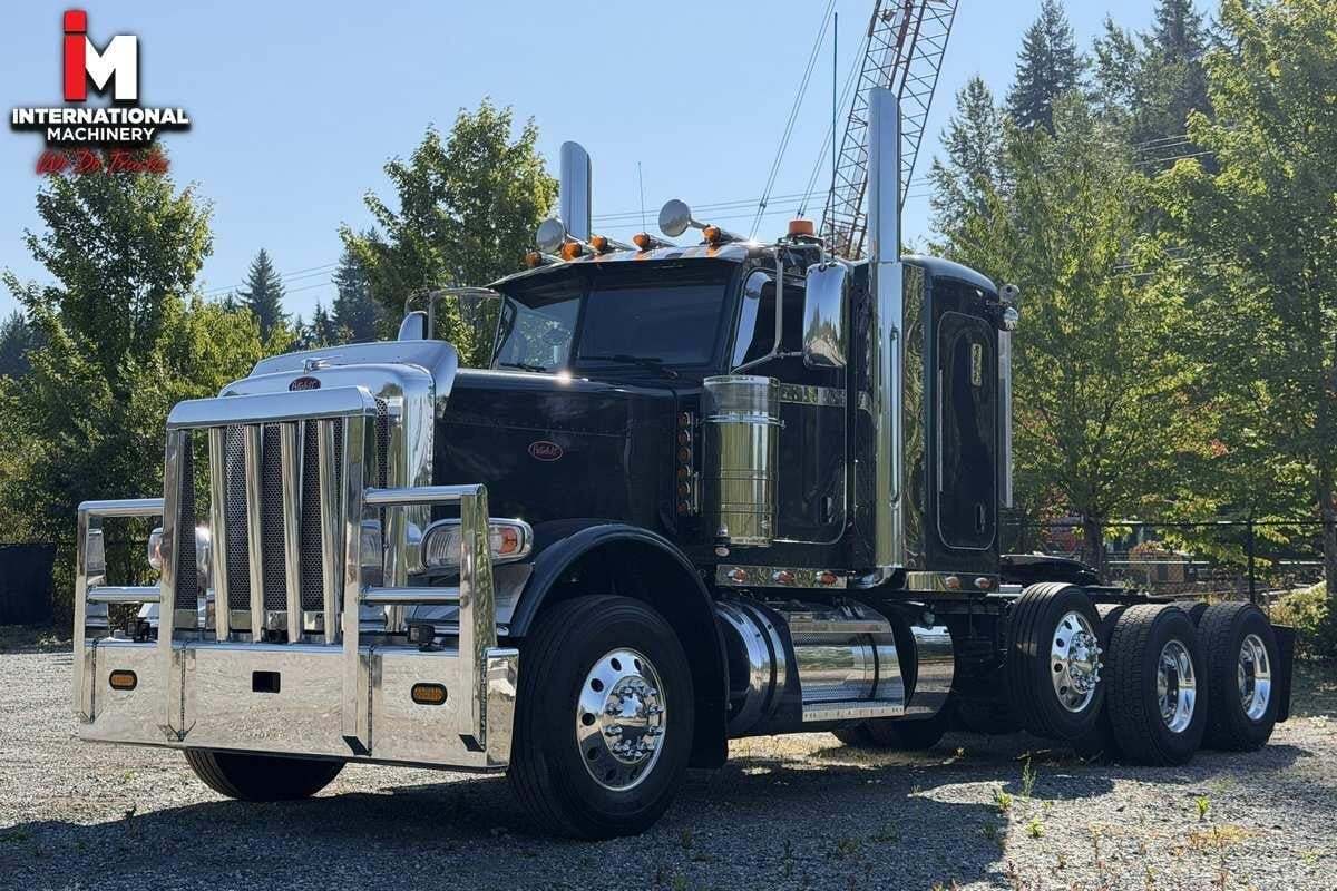 2022 PETERBILT 389 in Blaine, WA