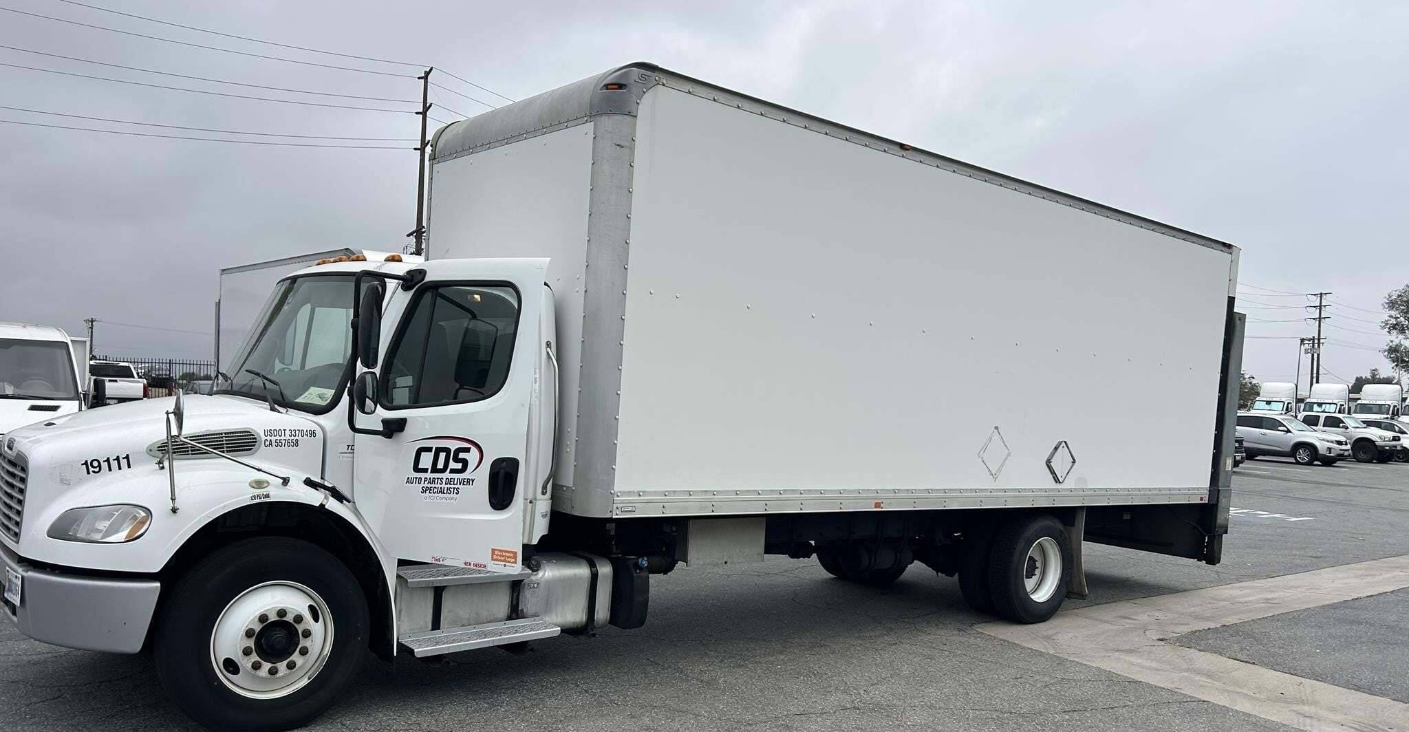 2019 FREIGHTLINER BUSINESS CLASS M2 106 in North Las Vegas, NV