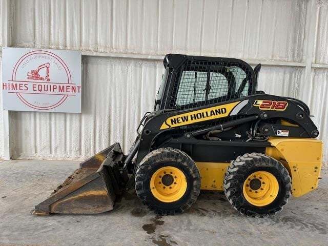 2011 NEW HOLLAND L218 in Van Alstyne, TX