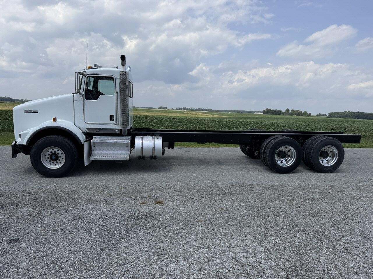 2019 KENWORTH T800 in Monroeville, IN
