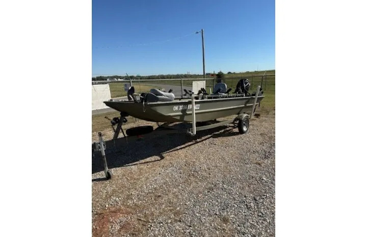 2011 Tracker Grizzly 1648 Jon in lawton OK