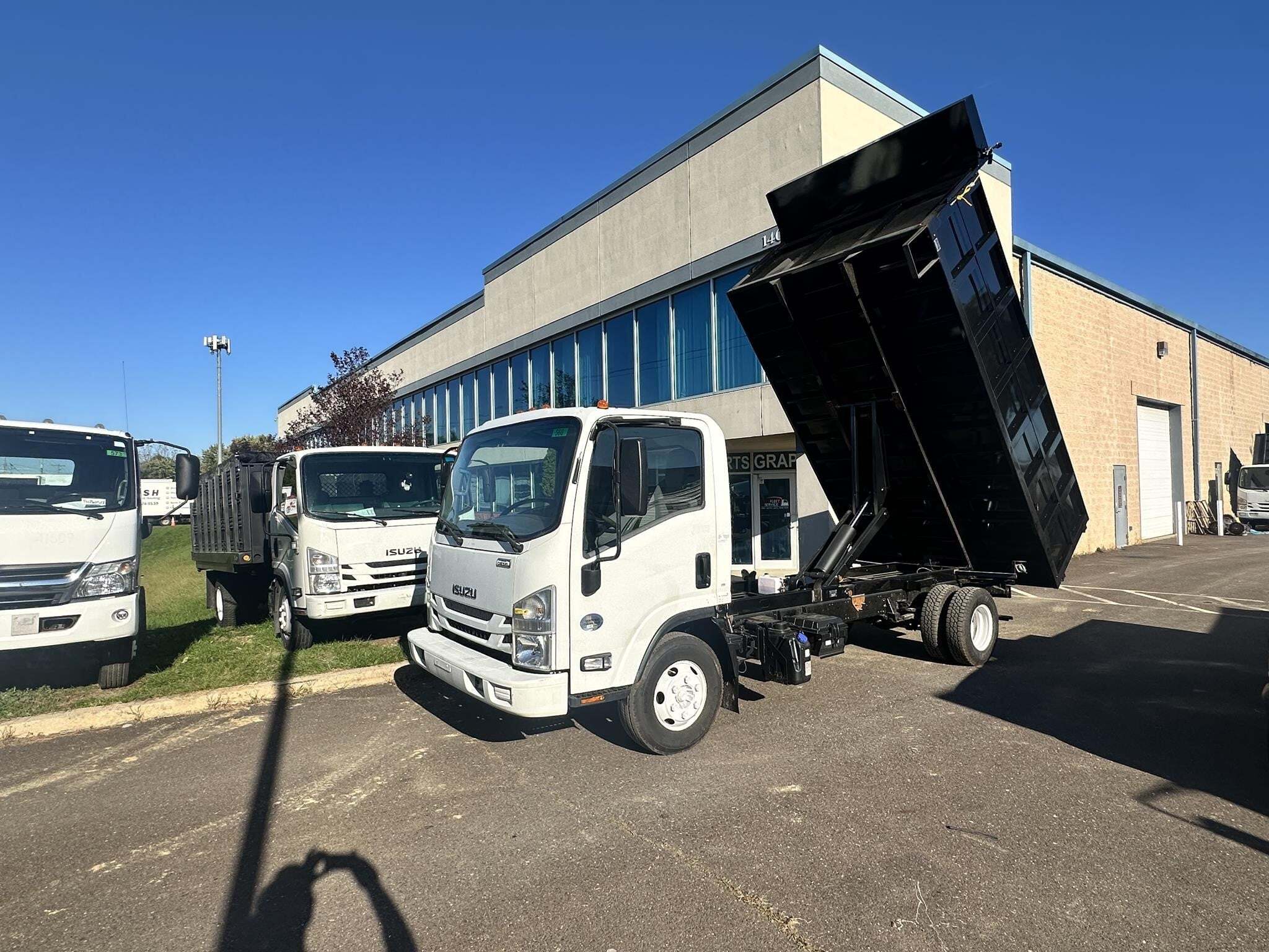 2019 ISUZU NPR in Philadelphia, PA