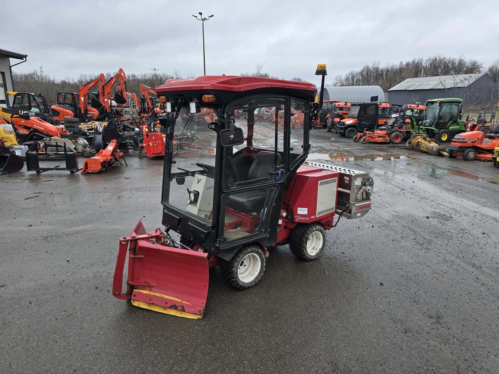 2017 VENTRAC 3400Y in Middletown, NY