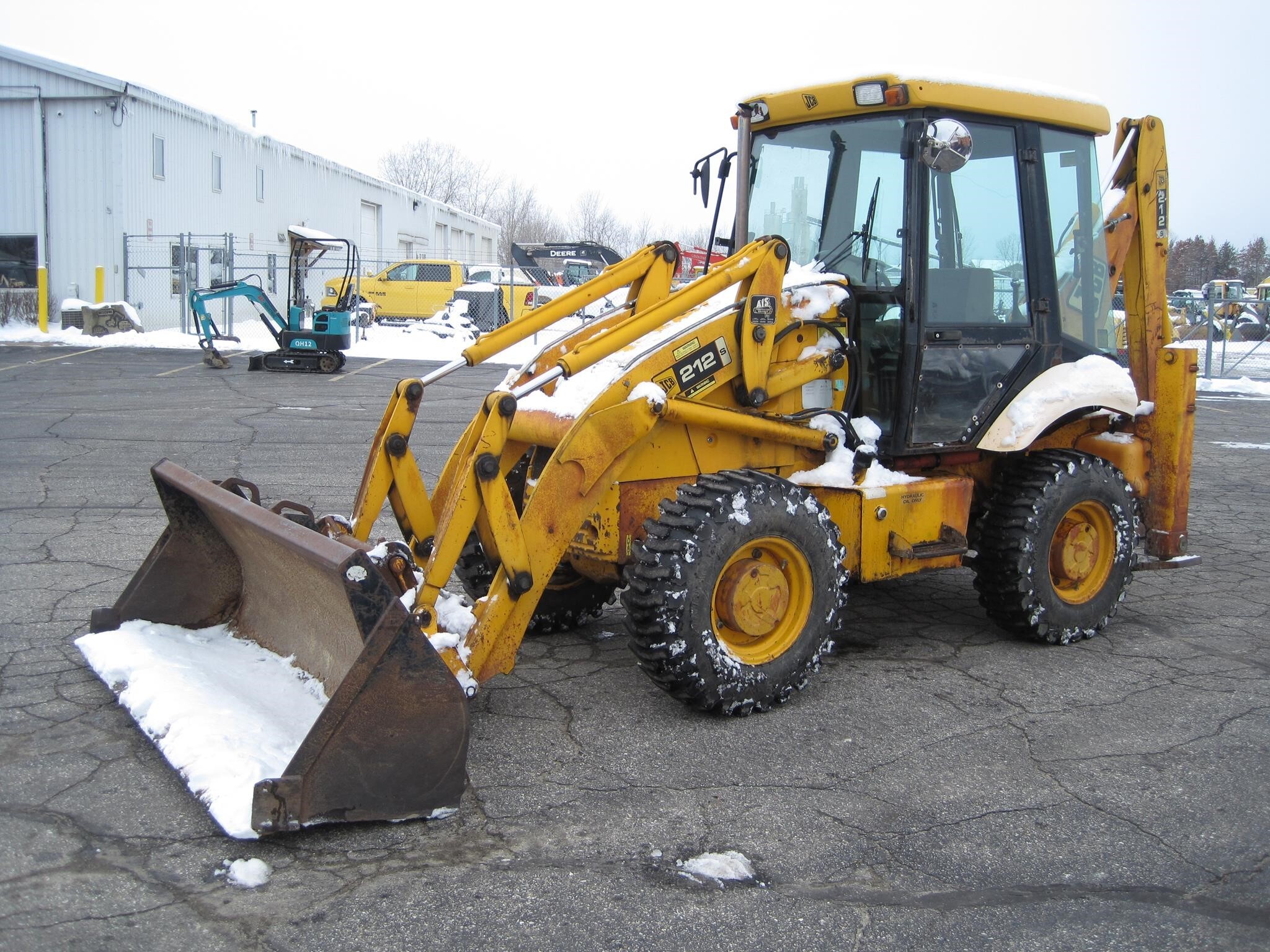 2004 JCB 212S in Holland, MI