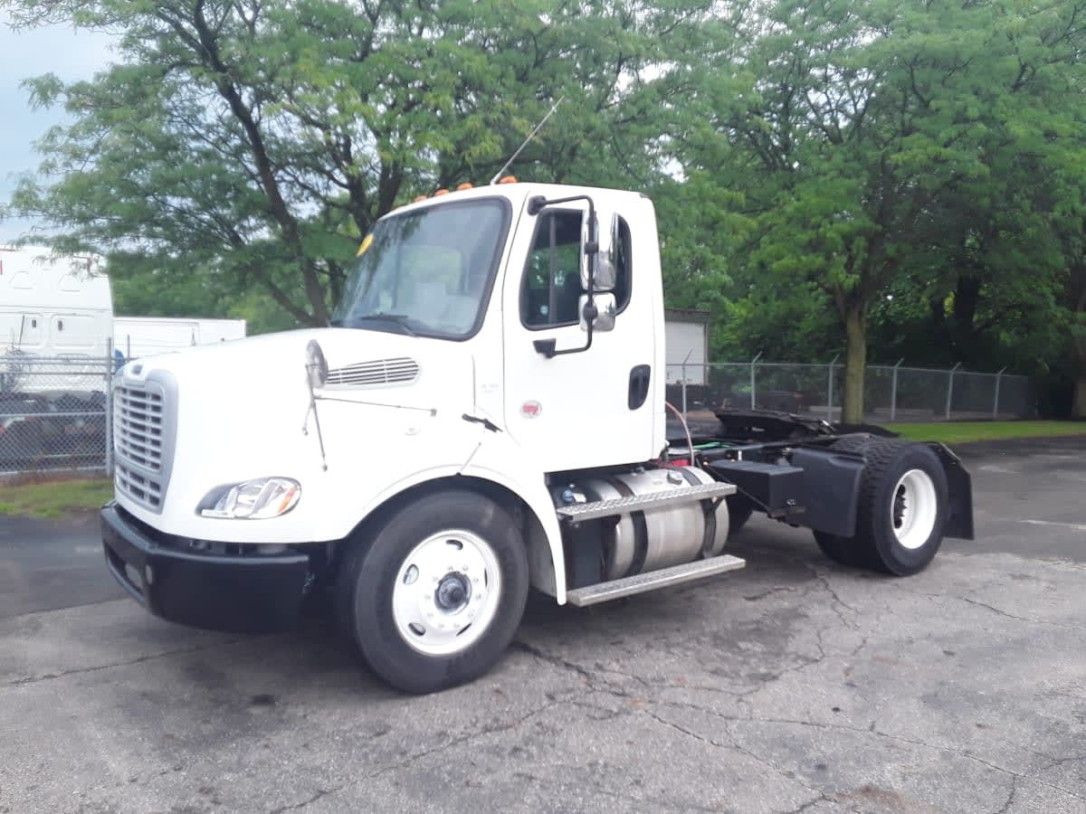 2017 FREIGHTLINER/MERCEDES M2-112 in Hilliard, OH
