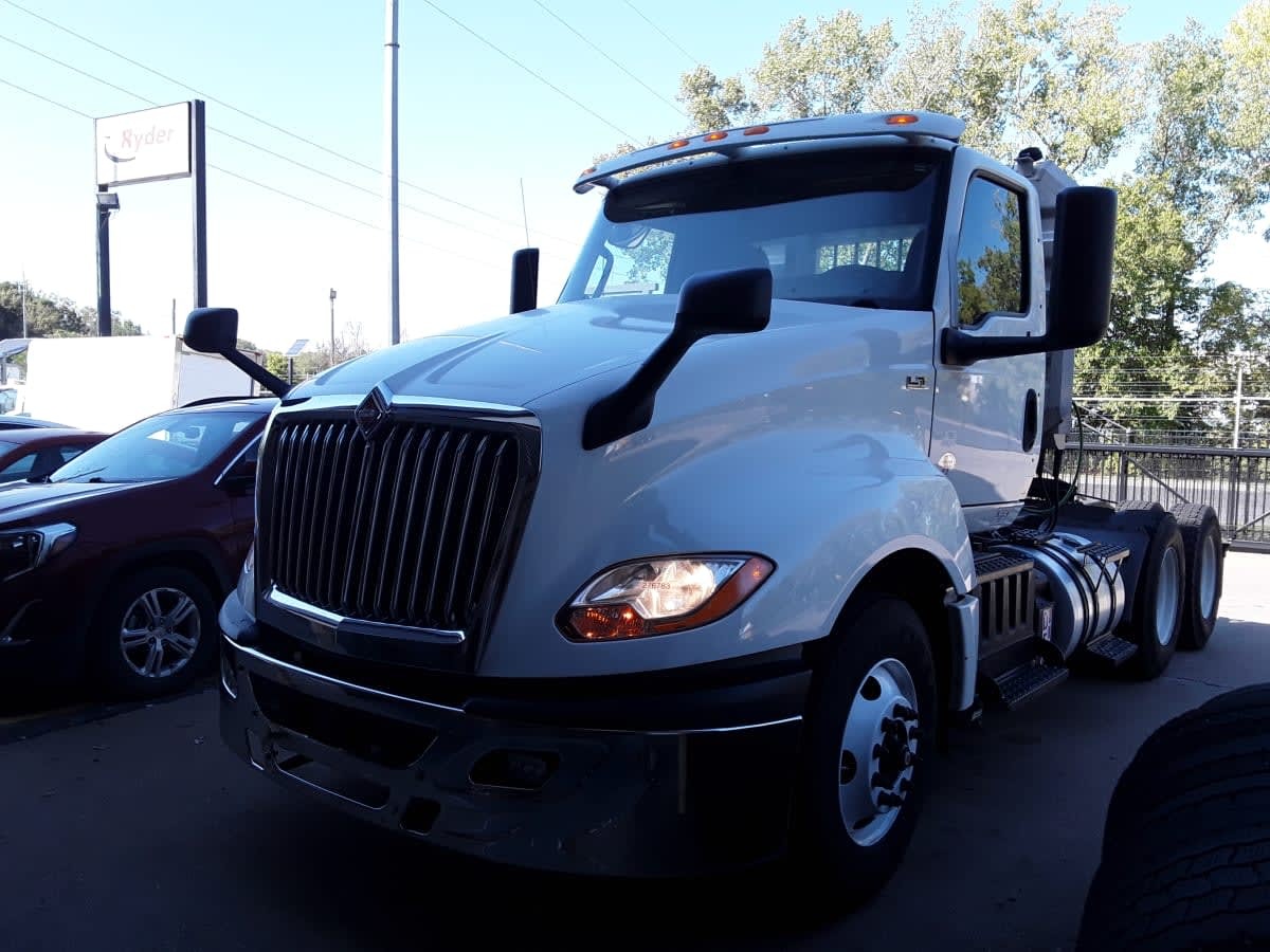 2020 INTERNATIONAL LT625 DAYCAB T/A in Kansas City, MO