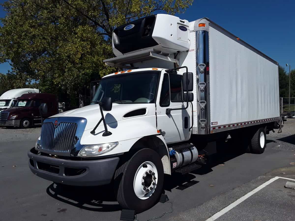 2018 INTERNATIONAL 4300 in Charlotte, NC