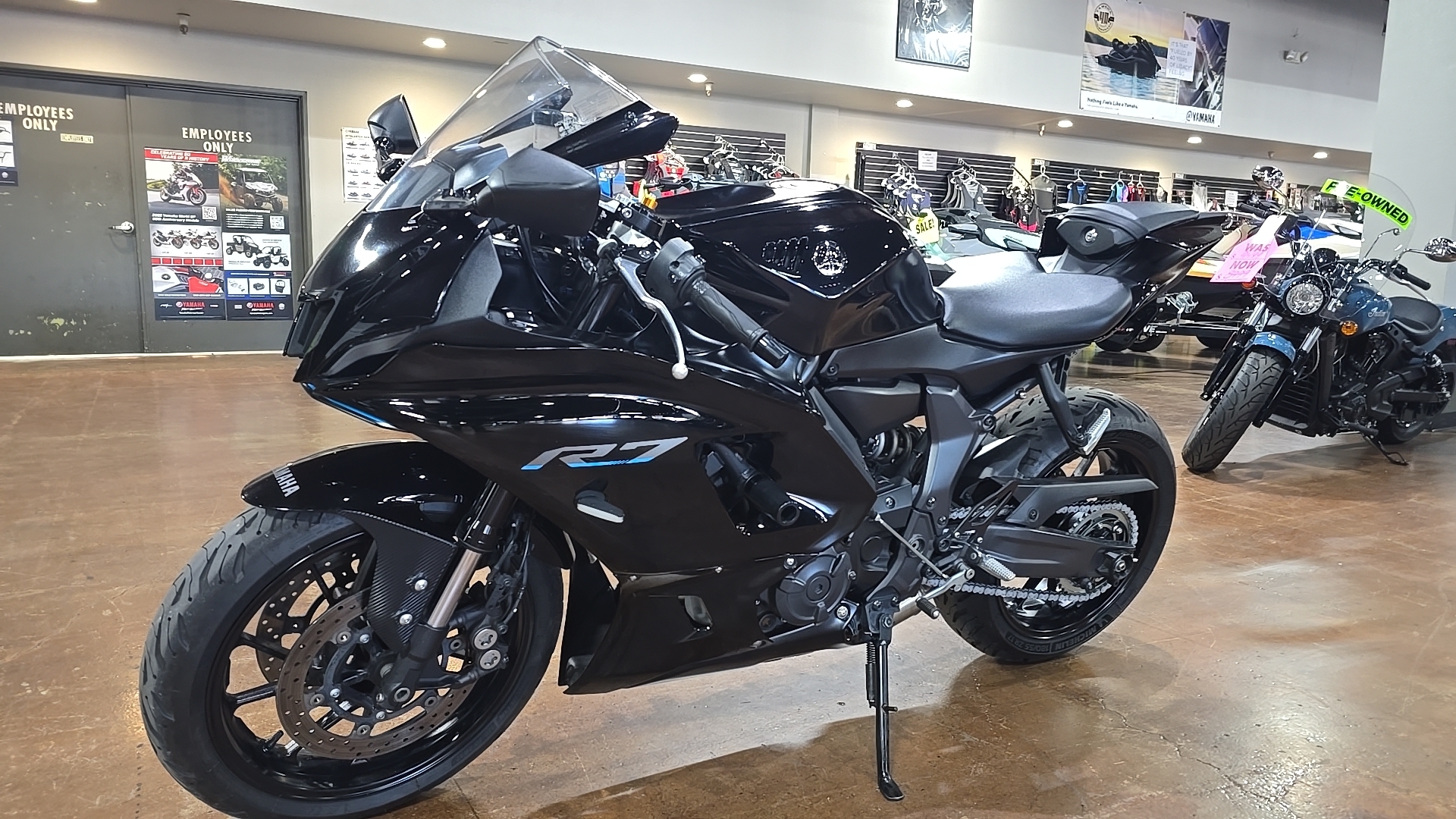2023 Yamaha YZF-R7 R7 in Vancouver, WA