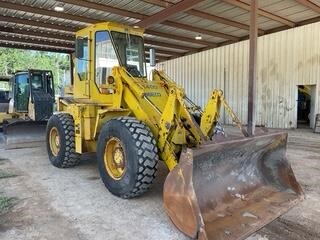 1985 KOBELCO LK400 in Livingston, TX