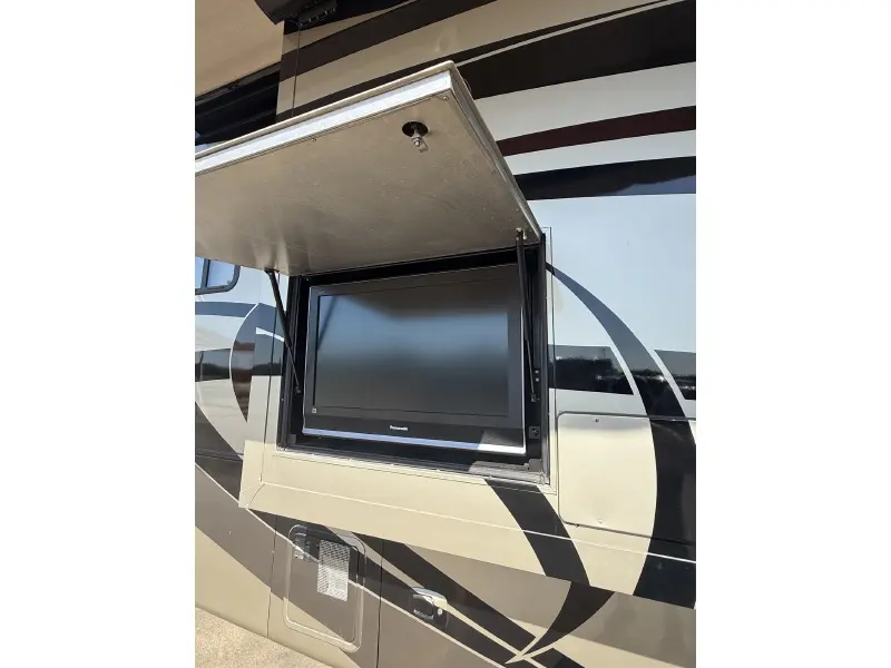 2008 TIFFIN MOTORHOMES PHAETON 42 QRH