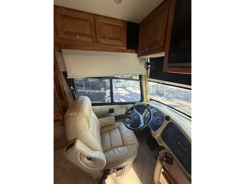 2008 TIFFIN MOTORHOMES PHAETON 42 QRH