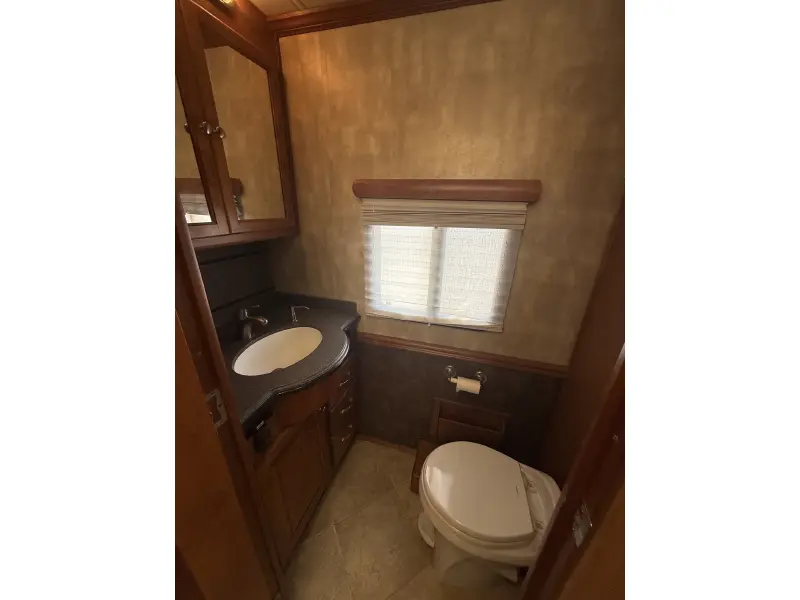 2008 TIFFIN MOTORHOMES PHAETON 42 QRH