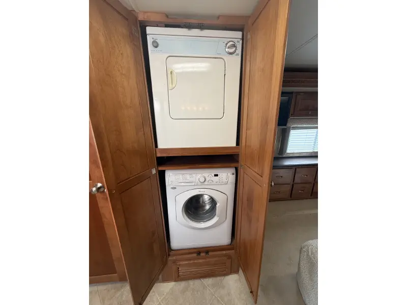 2008 TIFFIN MOTORHOMES PHAETON 42 QRH