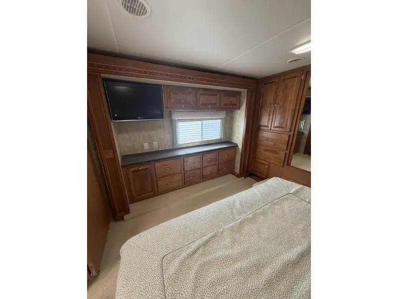 2008 TIFFIN MOTORHOMES PHAETON 42 QRH