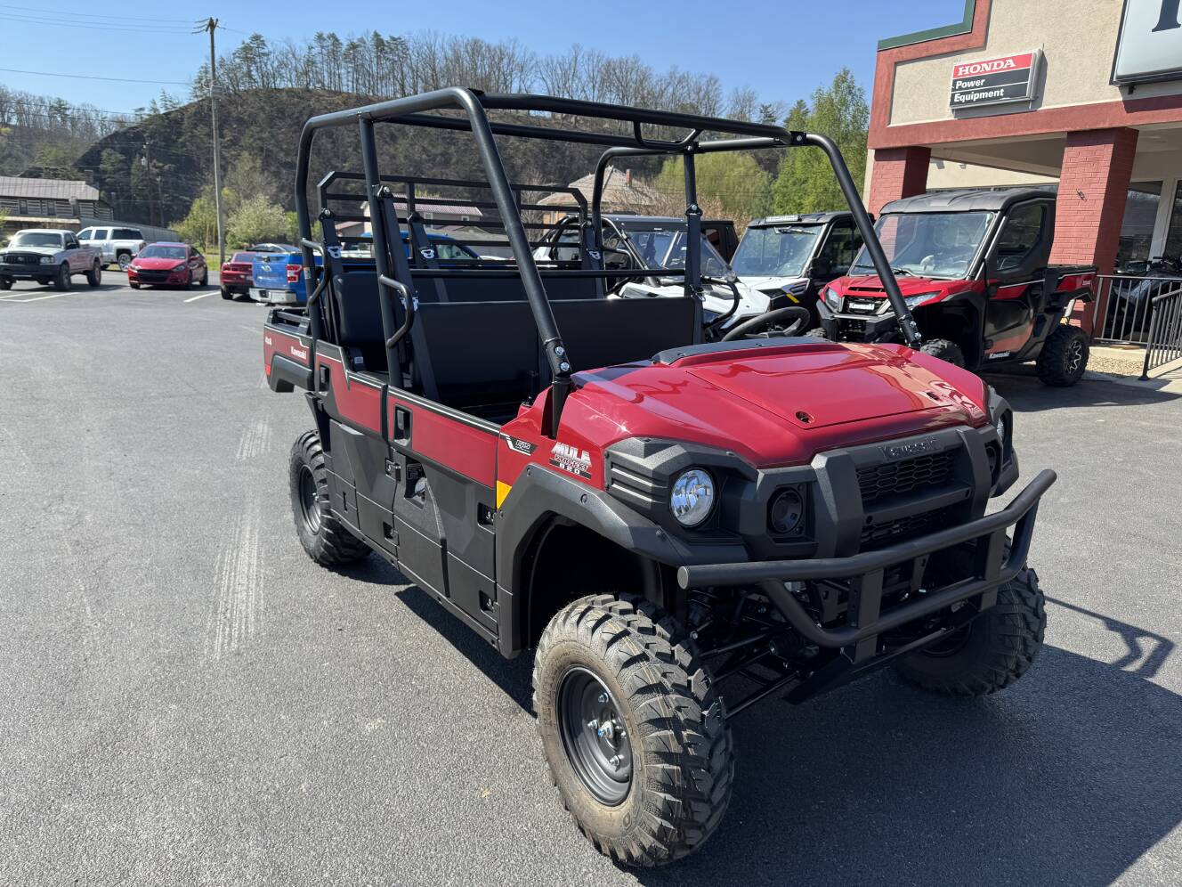 A photo of this 2026 Kawasaki MULE PRO-FXT™ 820 EPS