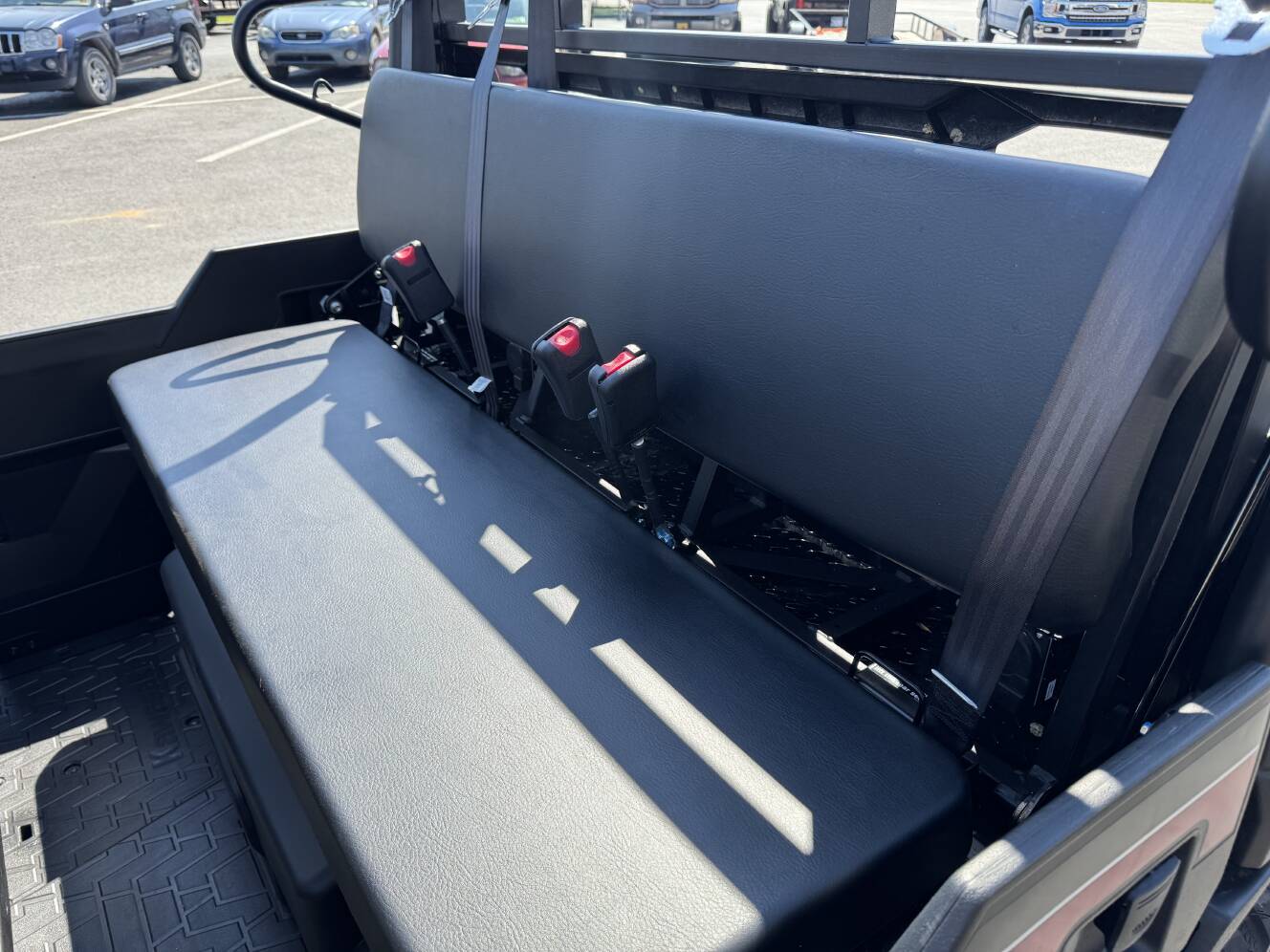 A photo of this 2026 Kawasaki MULE PRO-FXT™ 820 EPS