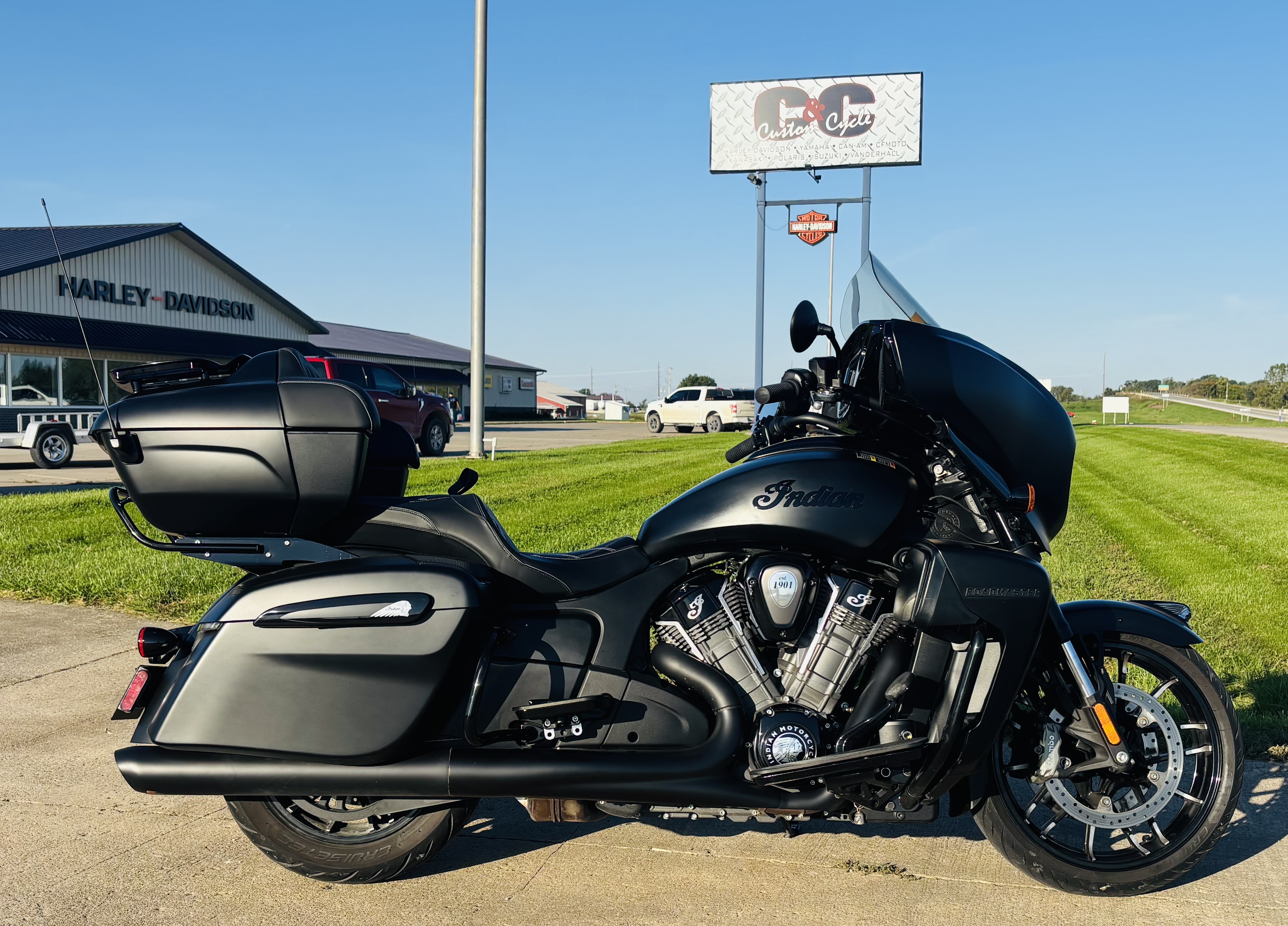 2025 Indian ROADMASTER POWERPLUS DARK HORSE-POWERBAND AUDIO DARK HORSE in Chariton, IA