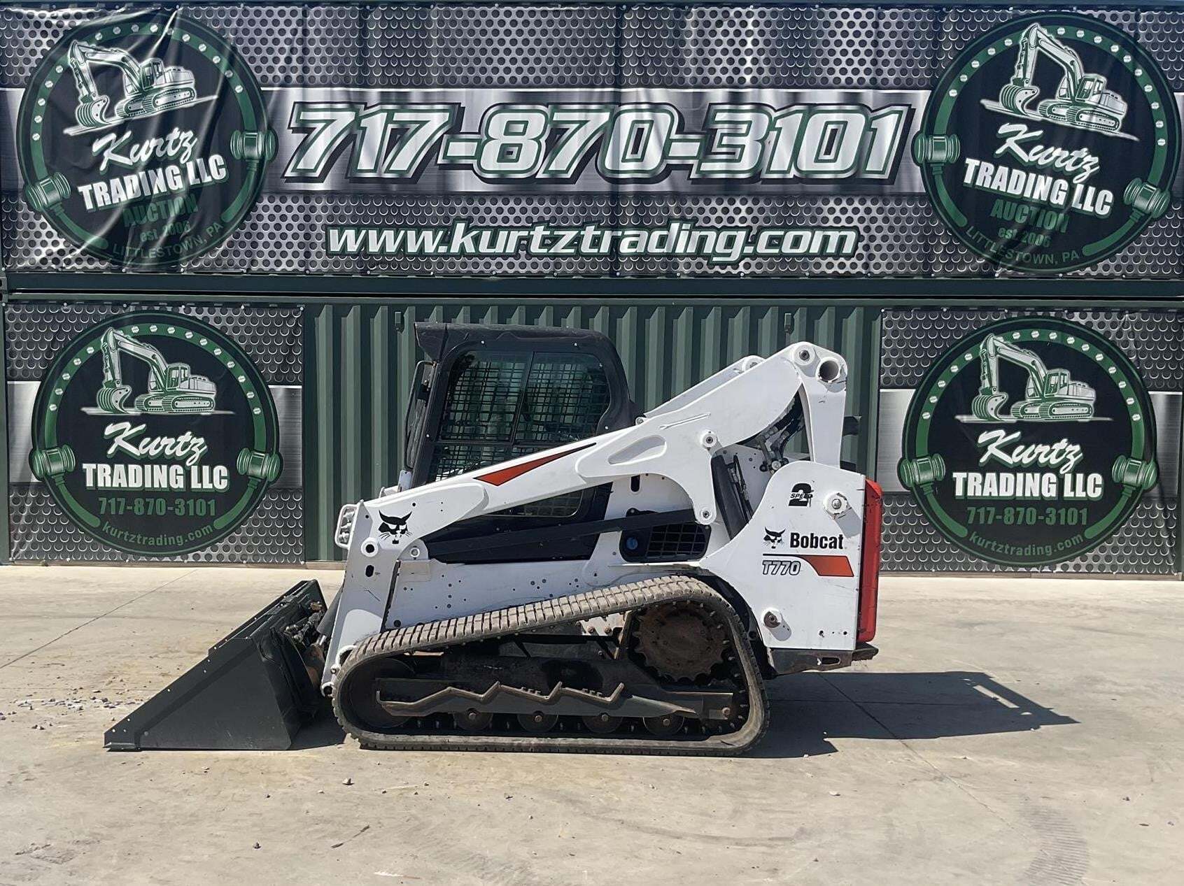 2021 BOBCAT T770 in Littlestown, PA