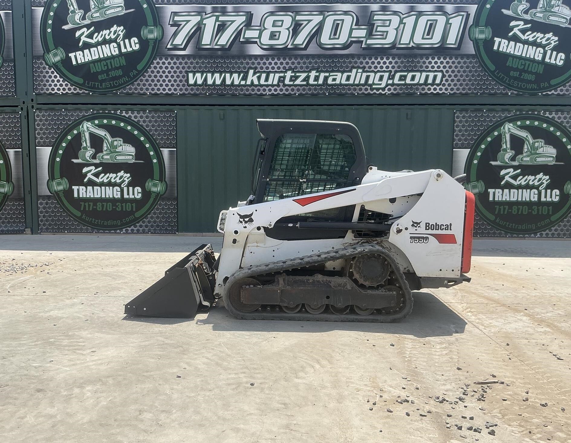 2019 BOBCAT T550 in Littlestown, PA