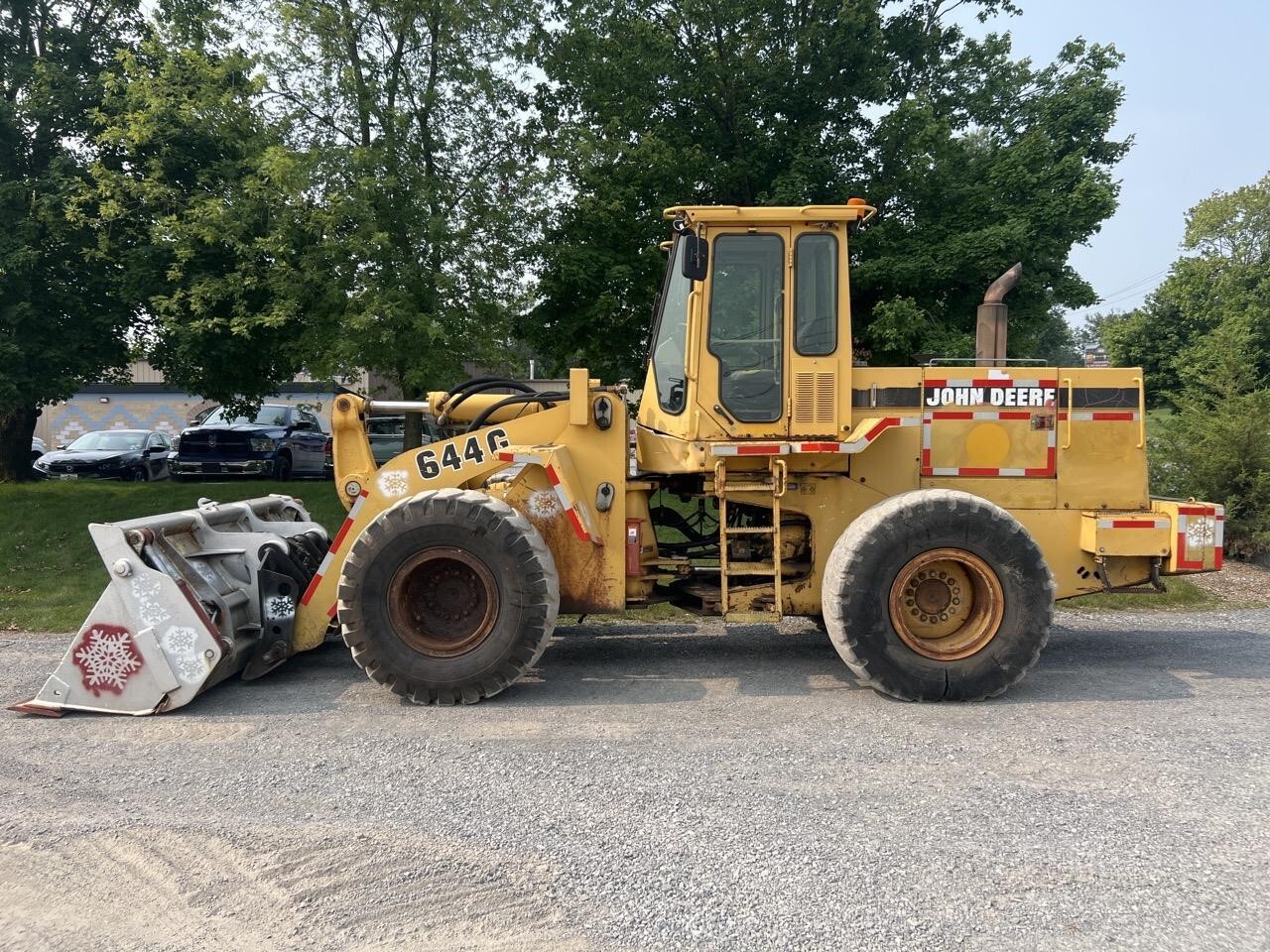 1997 DEERE 644G in Manheim, PA
