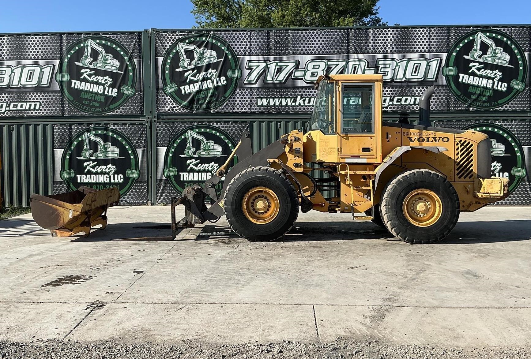 2006 VOLVO L70E in Littlestown, PA
