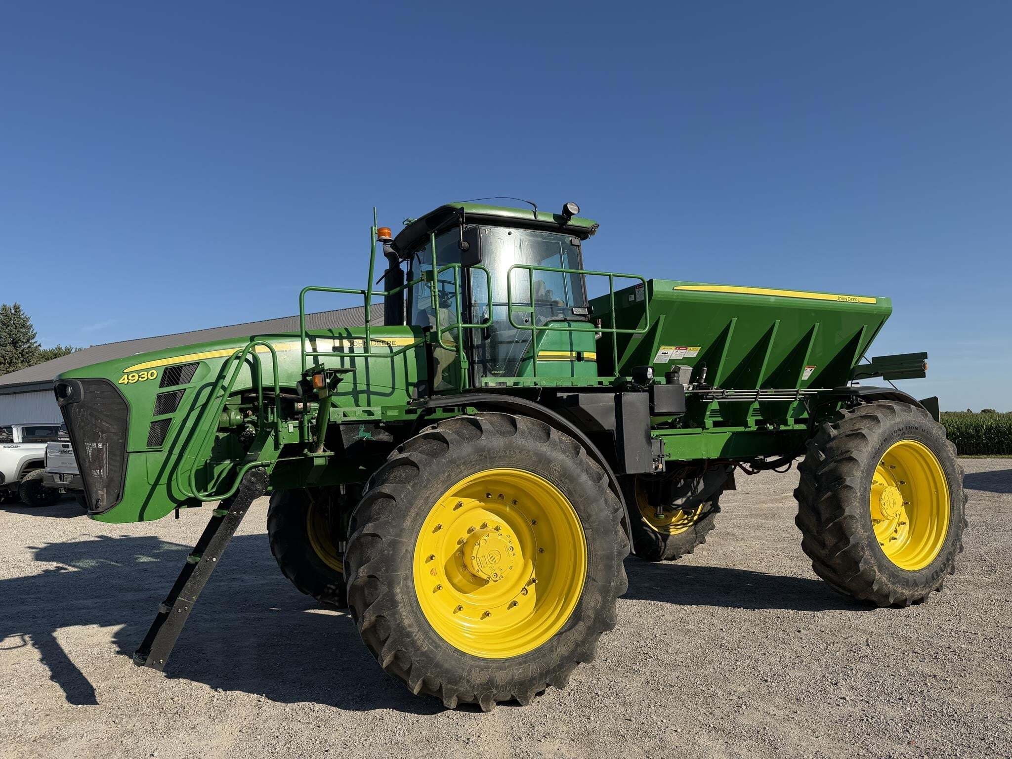 2010 JOHN DEERE 4930 in Edon, OH